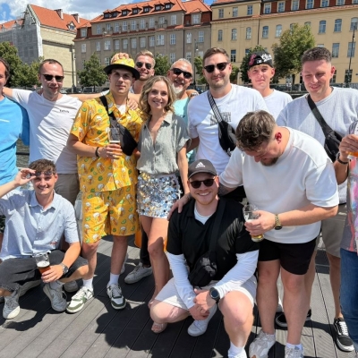 Prag Kneipentour mit Abendessen & Bier unbegrenzt